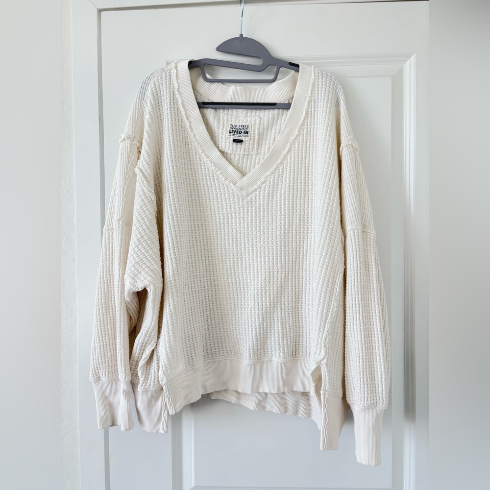 American Eagle Outfitters Cream V-Neck Sweater